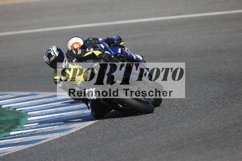 /Archiv-2024/02 29.01.-02.02.2024 Moto Center Thun Jerez/Gruppe rot-red/236